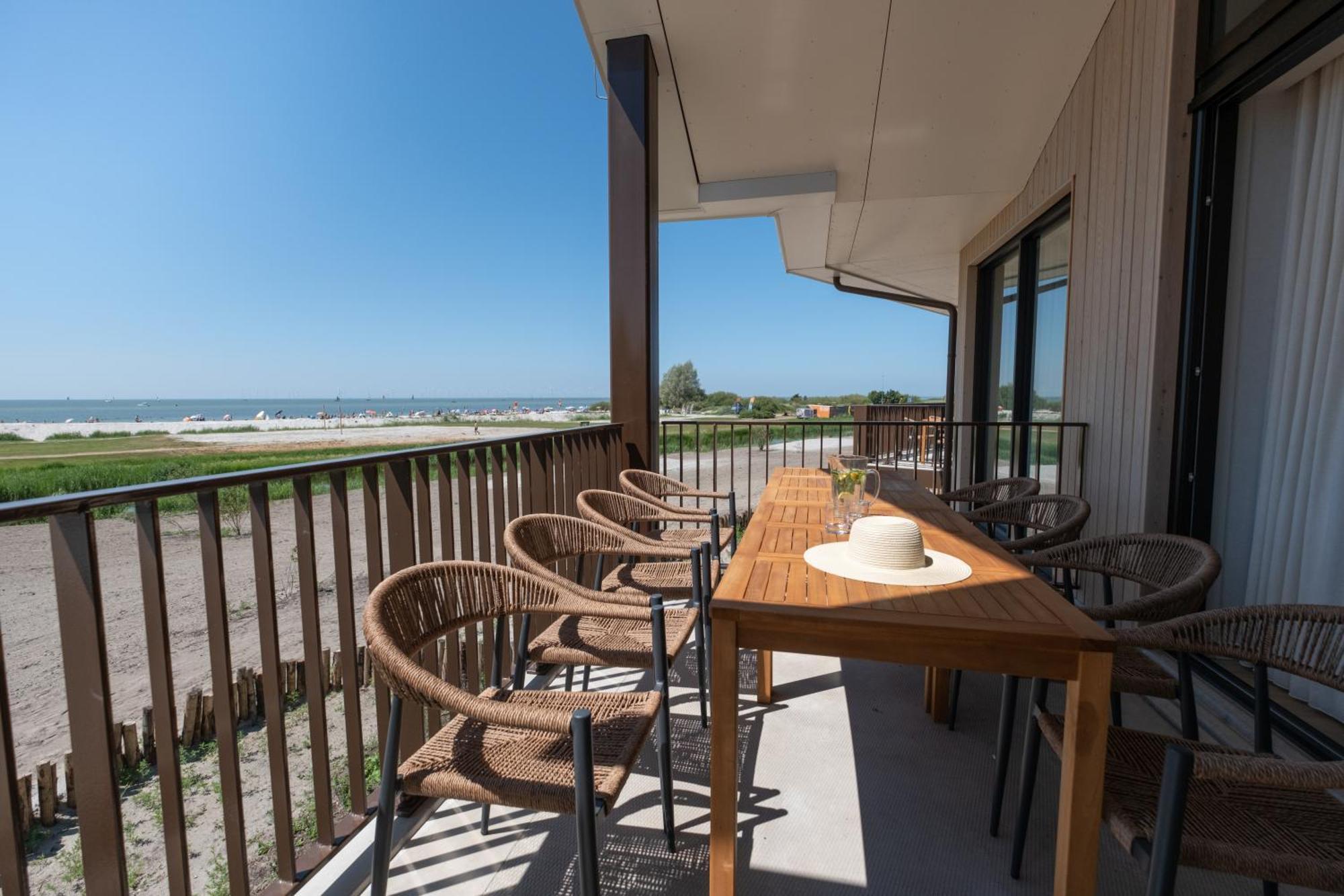 Marinapark Beach Resort Soal Workum Eksteriør billede